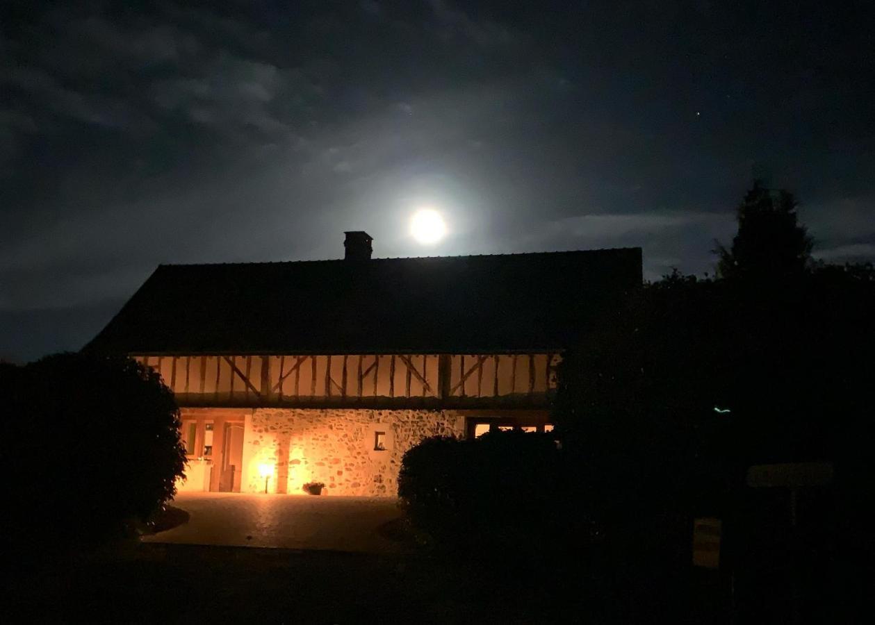 Le Logis De La Chouette Hotel Baugé Buitenkant foto