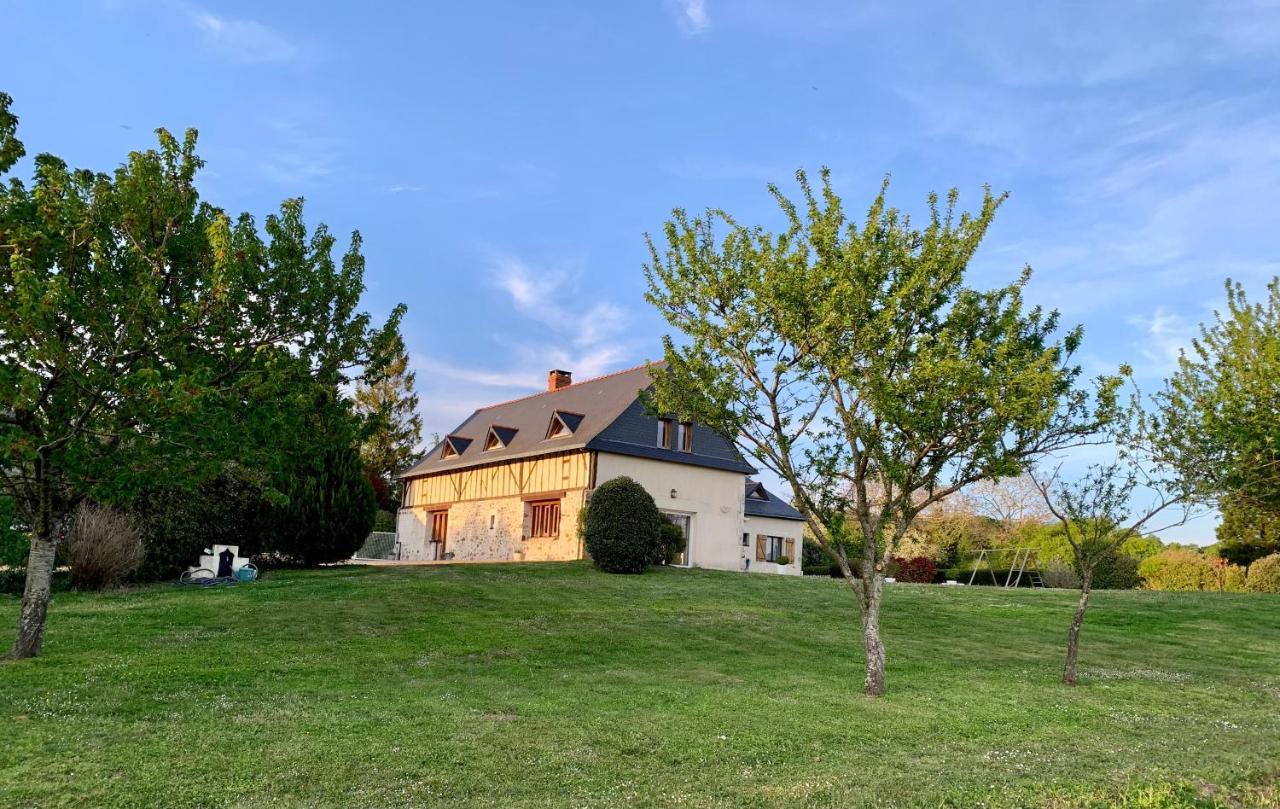 Le Logis De La Chouette Hotel Baugé Buitenkant foto